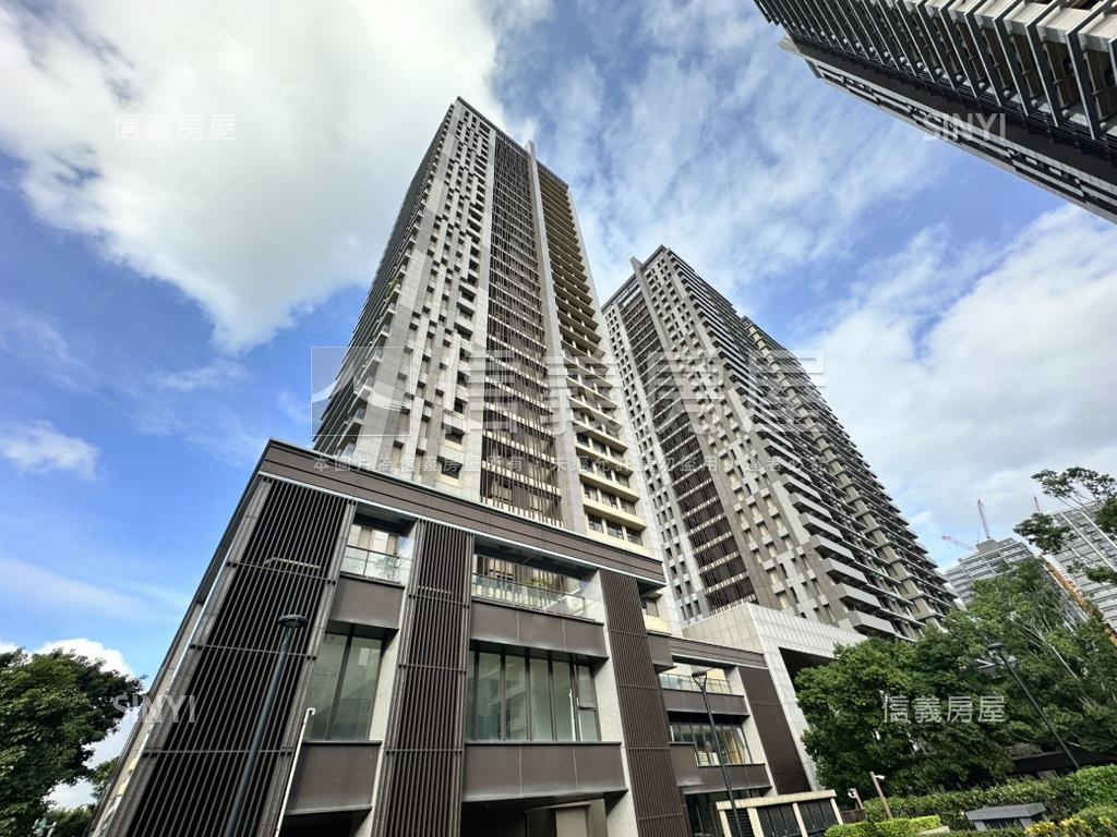 【皇翔ＰＡＲＫ】Ｂ棟邊間房屋室內格局與周邊環境