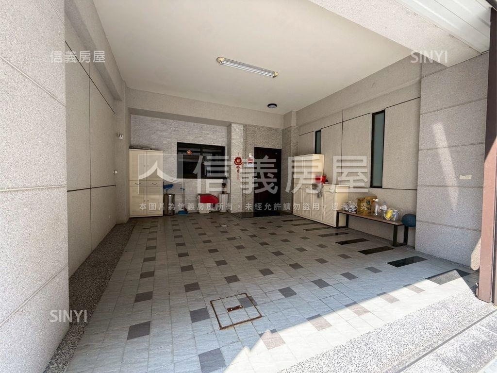 鳳翔學區十年面寬車墅房屋室內格局與周邊環境