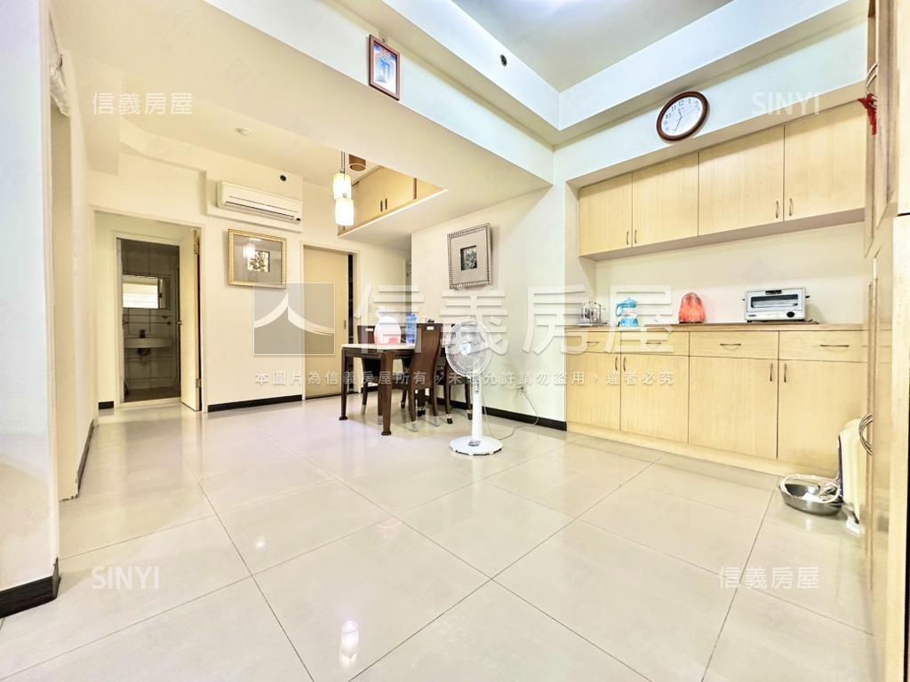 元氣面中庭樹海附平面車位房屋室內格局與周邊環境