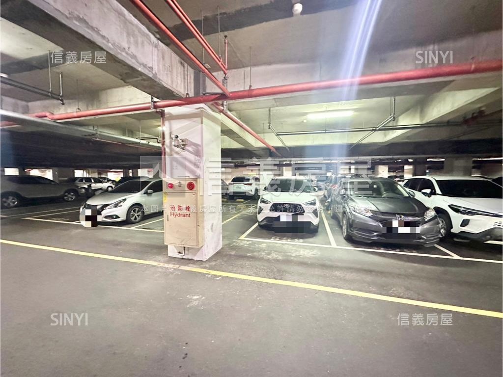 元氣面中庭樹海附平面車位房屋室內格局與周邊環境