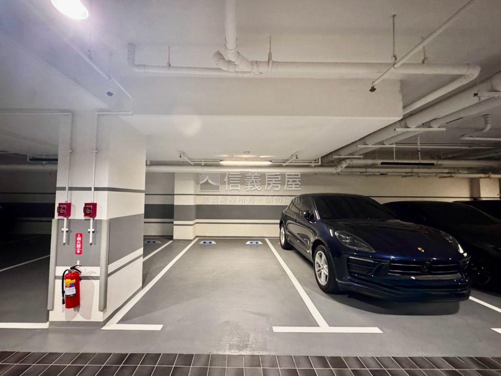 國聚三房平車絕美視野房屋室內格局與周邊環境