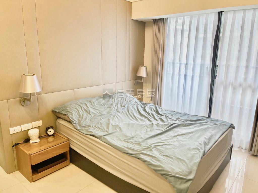 小港名發新境三房平車美宅房屋室內格局與周邊環境