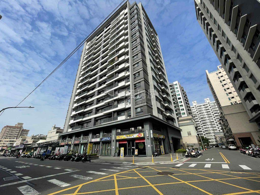 小港名發新境三房平車美宅房屋室內格局與周邊環境