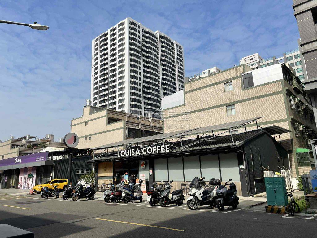 小港名發新境三房平車美宅房屋室內格局與周邊環境