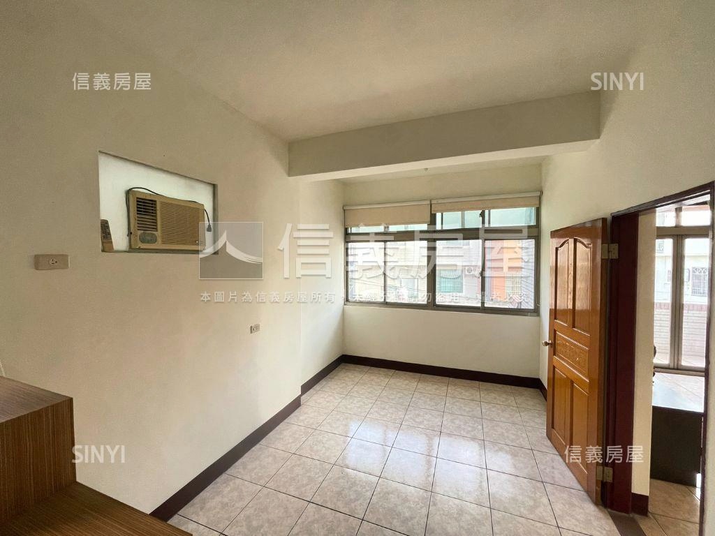 中華路大地坪邊間透天房屋室內格局與周邊環境