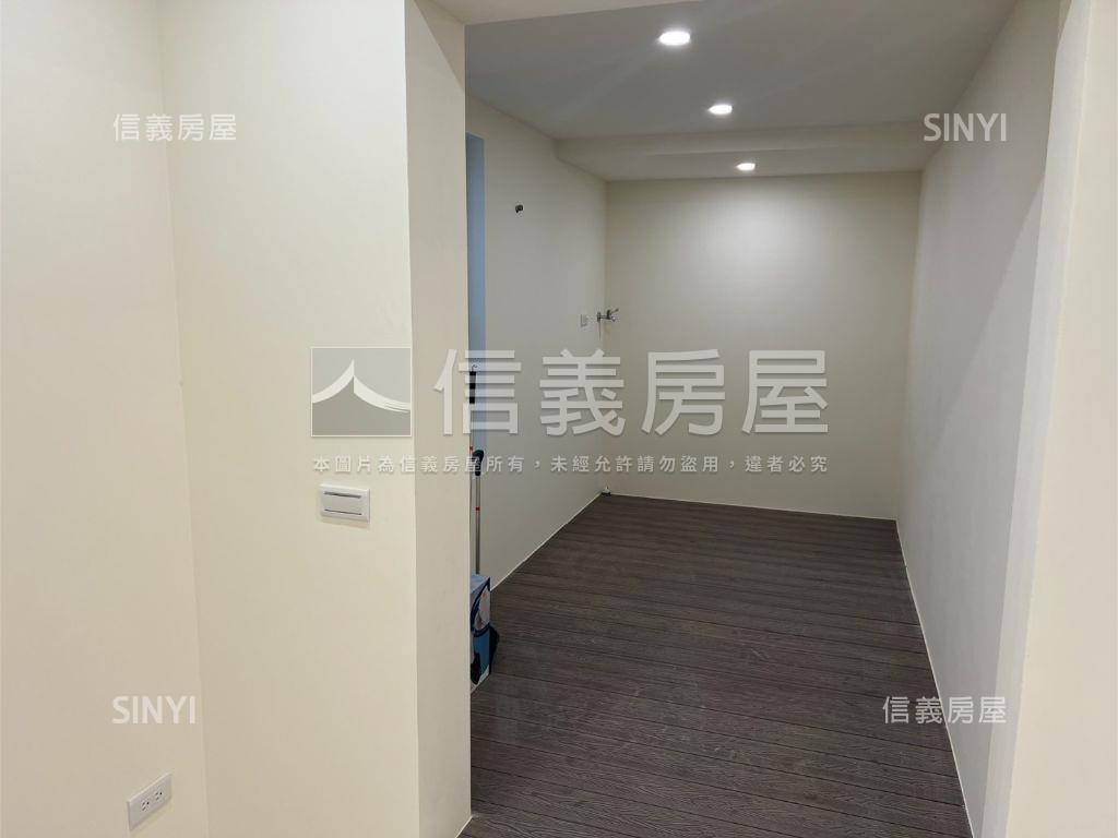 中山國小精裝電梯兩房房屋室內格局與周邊環境