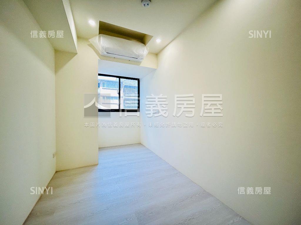 中山國小精裝電梯兩房房屋室內格局與周邊環境