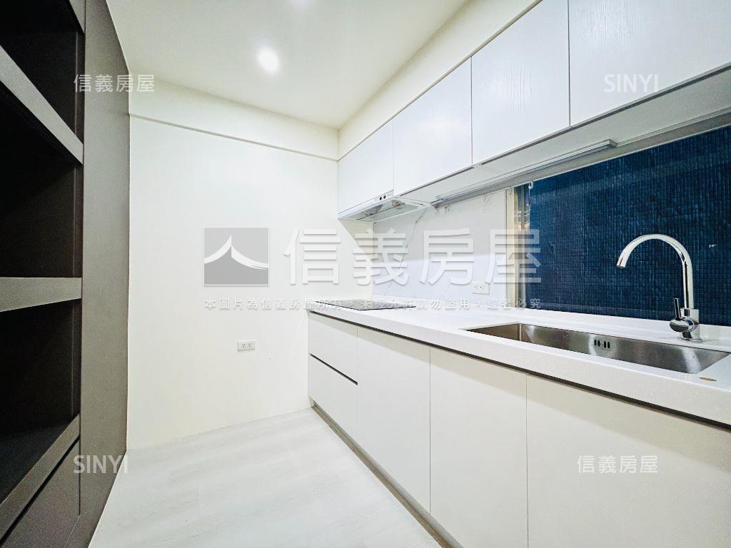 中山國小精裝電梯兩房房屋室內格局與周邊環境