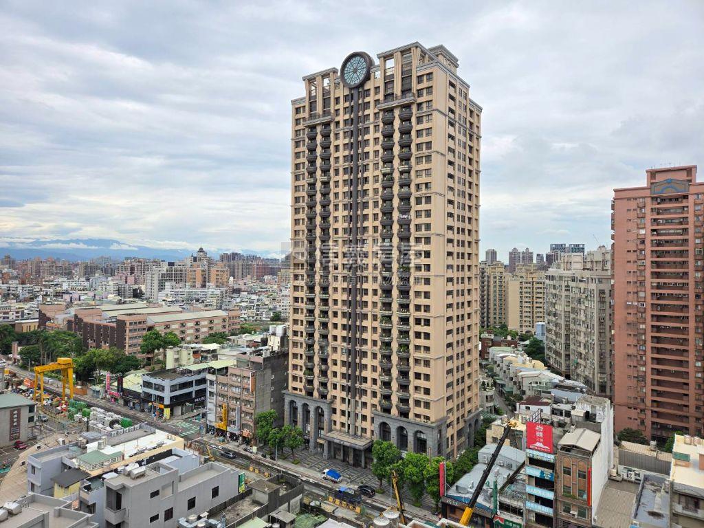 天下大觀溫馨裝潢景觀三房房屋室內格局與周邊環境