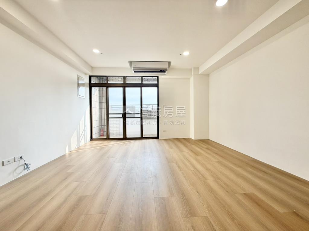 久等了南海學園三房次頂樓房屋室內格局與周邊環境