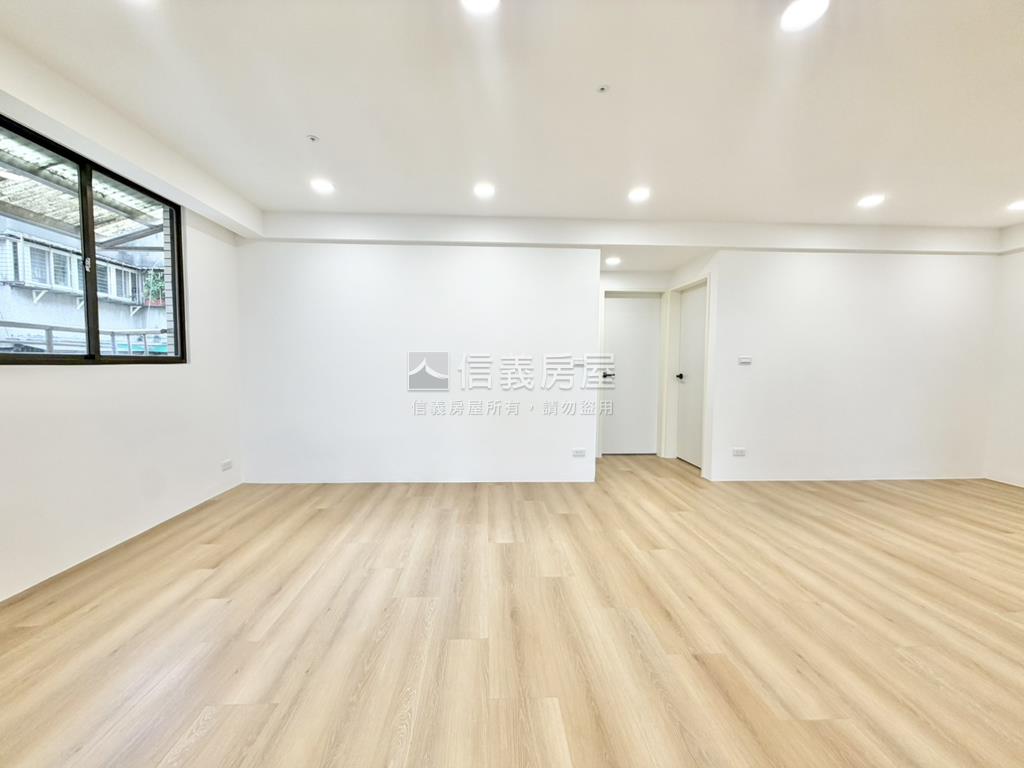 久等了南海學園三房次頂樓房屋室內格局與周邊環境