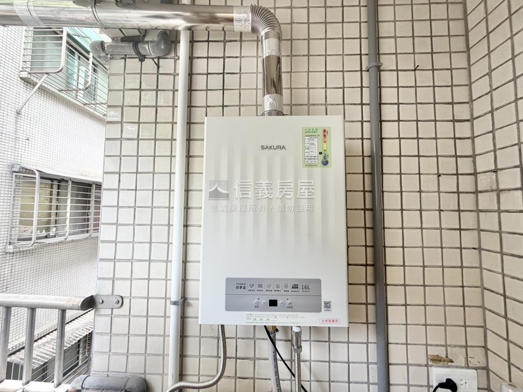 久等了南海學園三房次頂樓房屋室內格局與周邊環境