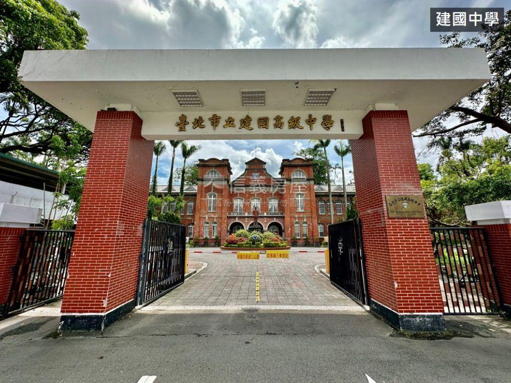 久等了南海學園三房次頂樓房屋室內格局與周邊環境