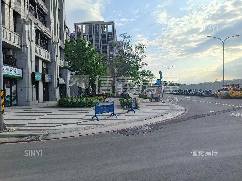 幸福滿滿優質邊間店面房屋室內格局與周邊環境