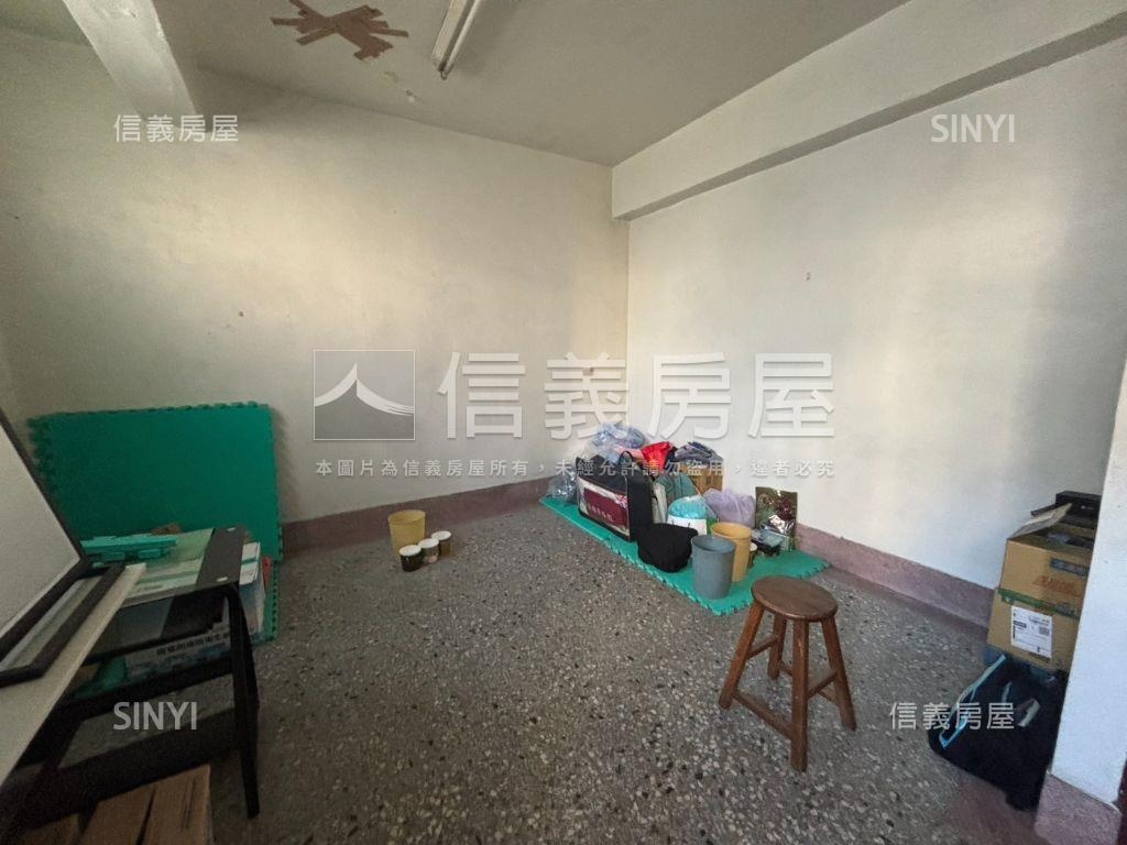 近彰師大美透天房屋室內格局與周邊環境