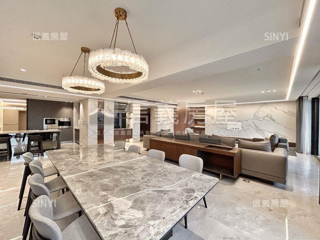 遠雄九五時尚豪華２１樓房屋室內格局與周邊環境