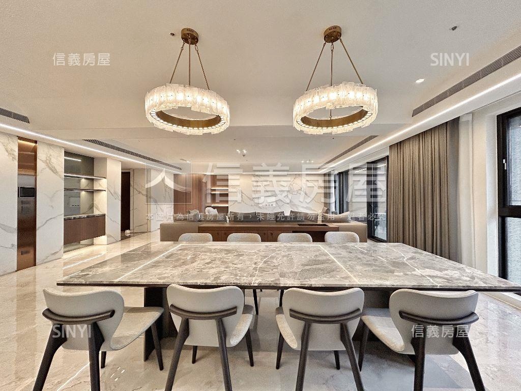 遠雄九五時尚豪華２１樓房屋室內格局與周邊環境