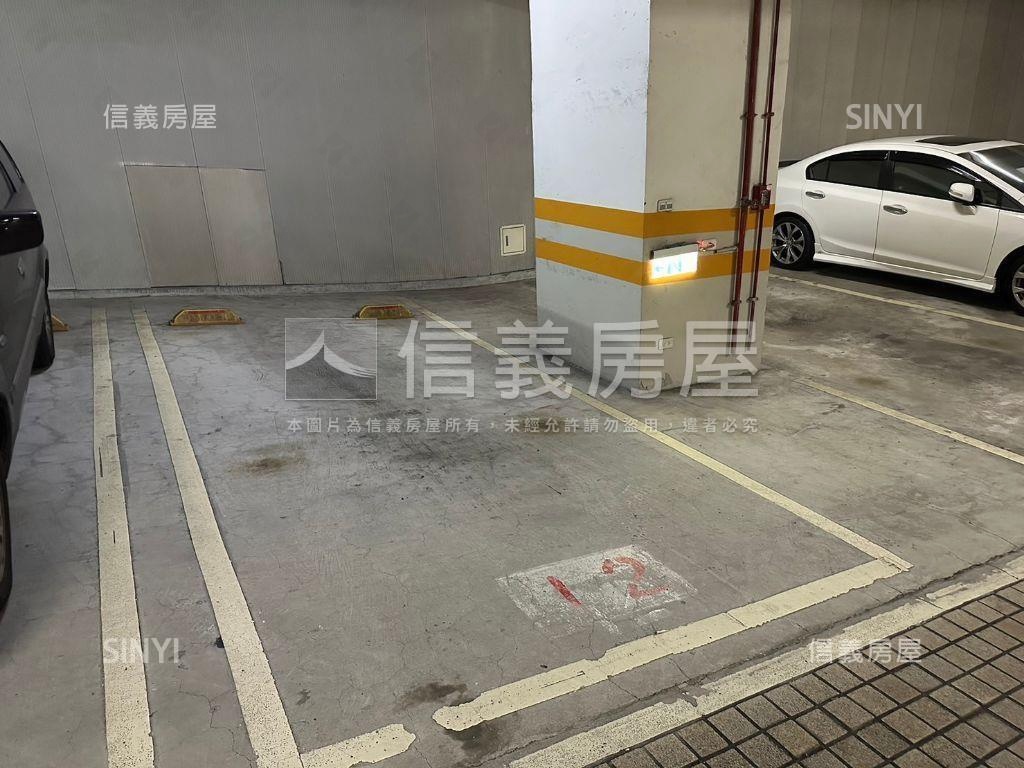 新埔～巨蛋鋼骨景觀寓所房屋室內格局與周邊環境