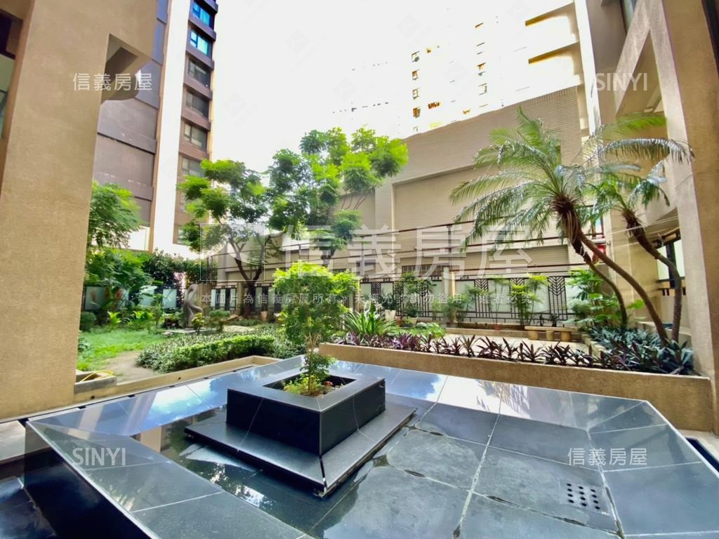 巨蛋‧首席採光三房平車房屋室內格局與周邊環境