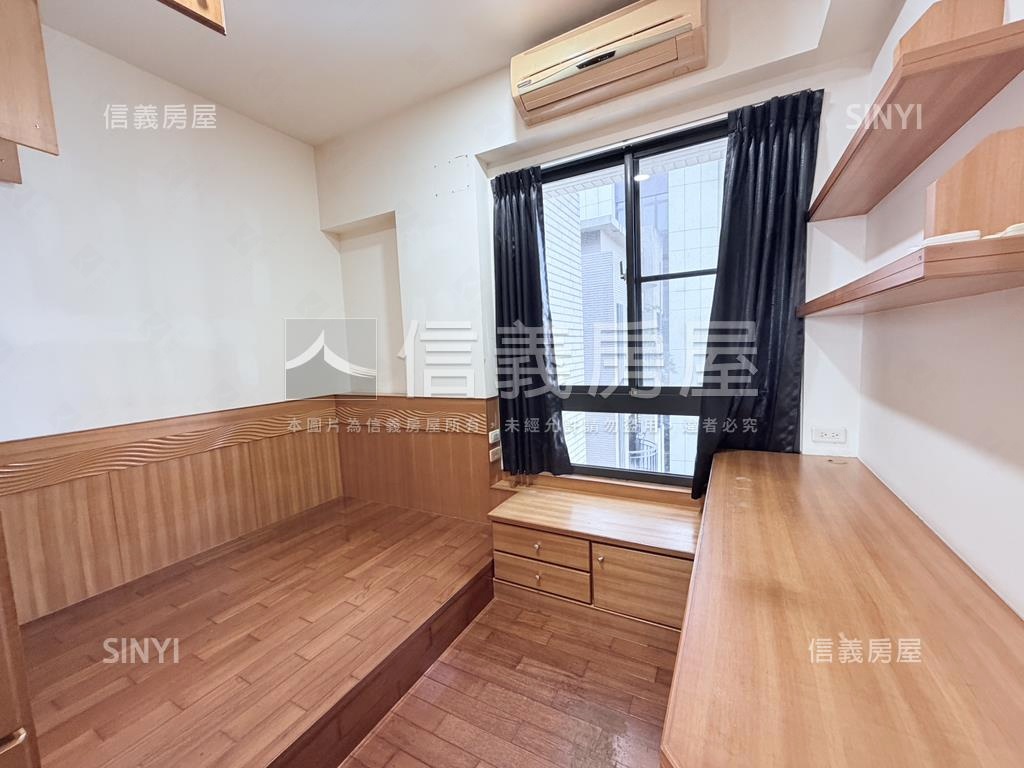 巨蛋‧首席採光三房平車房屋室內格局與周邊環境