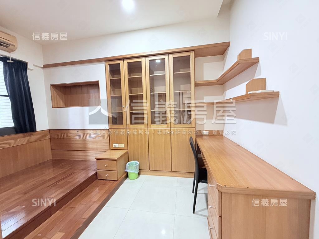 巨蛋‧首席採光三房平車房屋室內格局與周邊環境