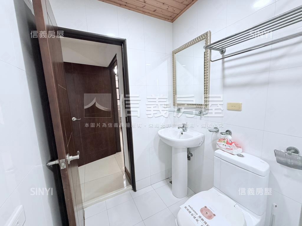 巨蛋‧首席採光三房平車房屋室內格局與周邊環境