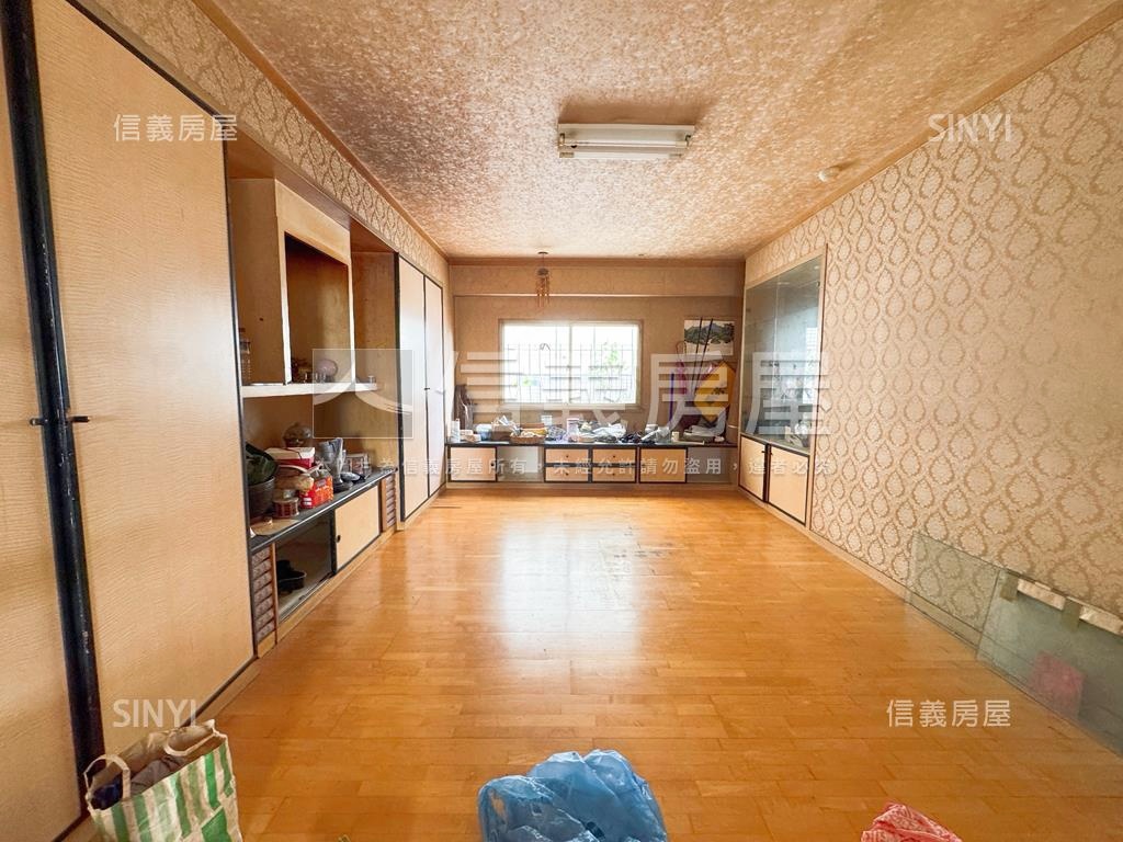 文化四維五福學區四房房屋室內格局與周邊環境