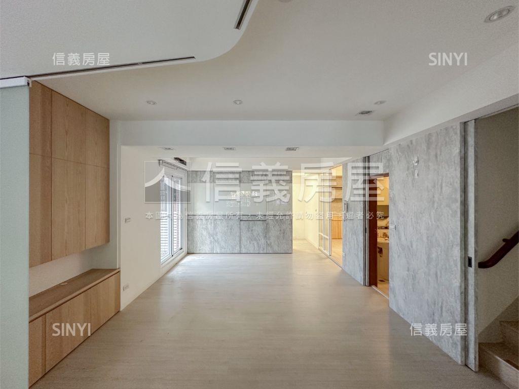 美術館大面寬邊間金店房屋室內格局與周邊環境