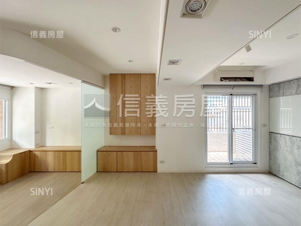 美術館大面寬邊間金店房屋室內格局與周邊環境