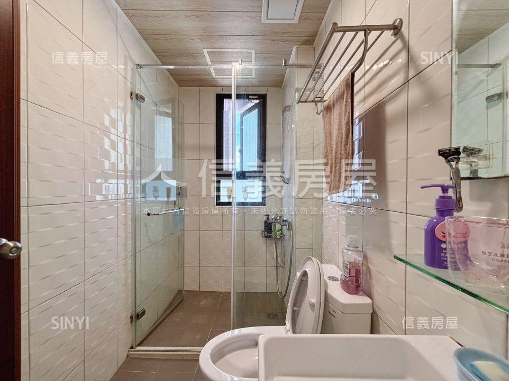 善化小新營鄉景逸品美三房房屋室內格局與周邊環境
