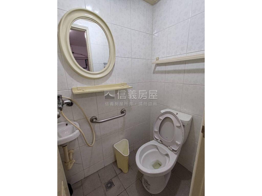 忠孝復興雙捷住辦房屋室內格局與周邊環境