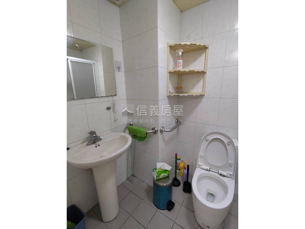 忠孝復興雙捷住辦房屋室內格局與周邊環境