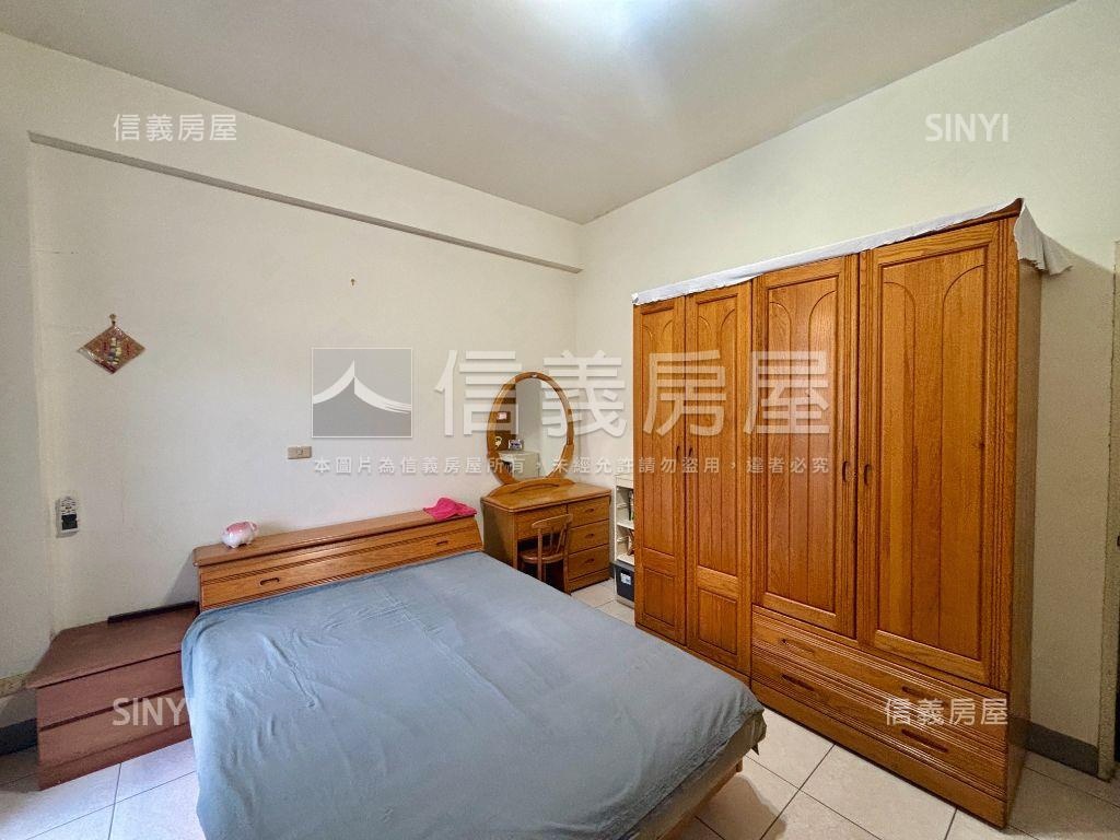 日新公園旁臨路透天房屋室內格局與周邊環境