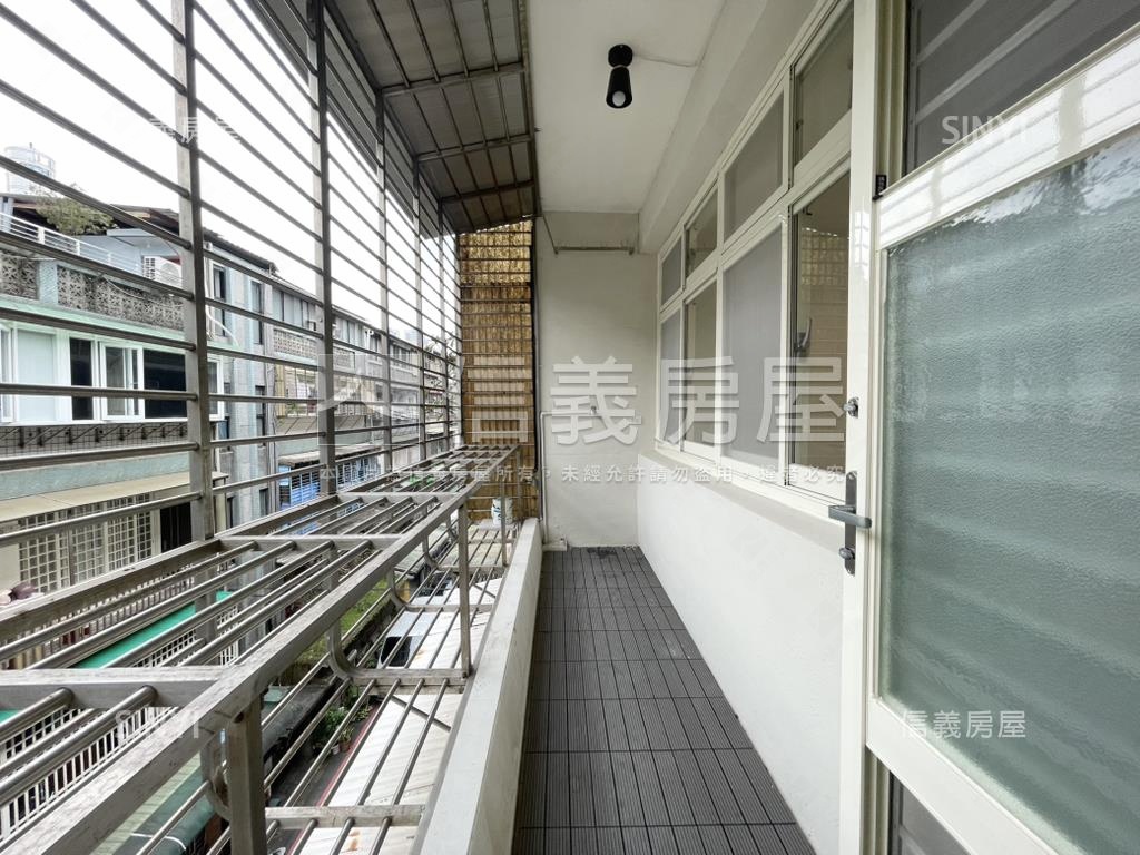 區公所大空間美屋房屋室內格局與周邊環境