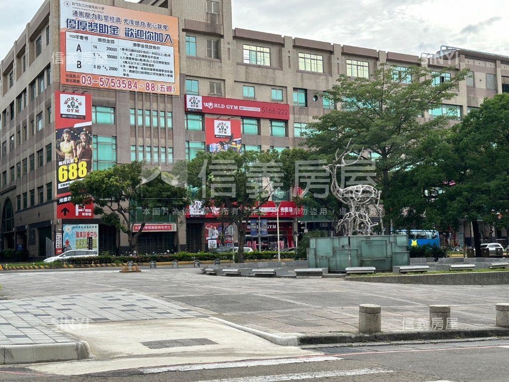 清大黃金商圈一樓住店房屋室內格局與周邊環境