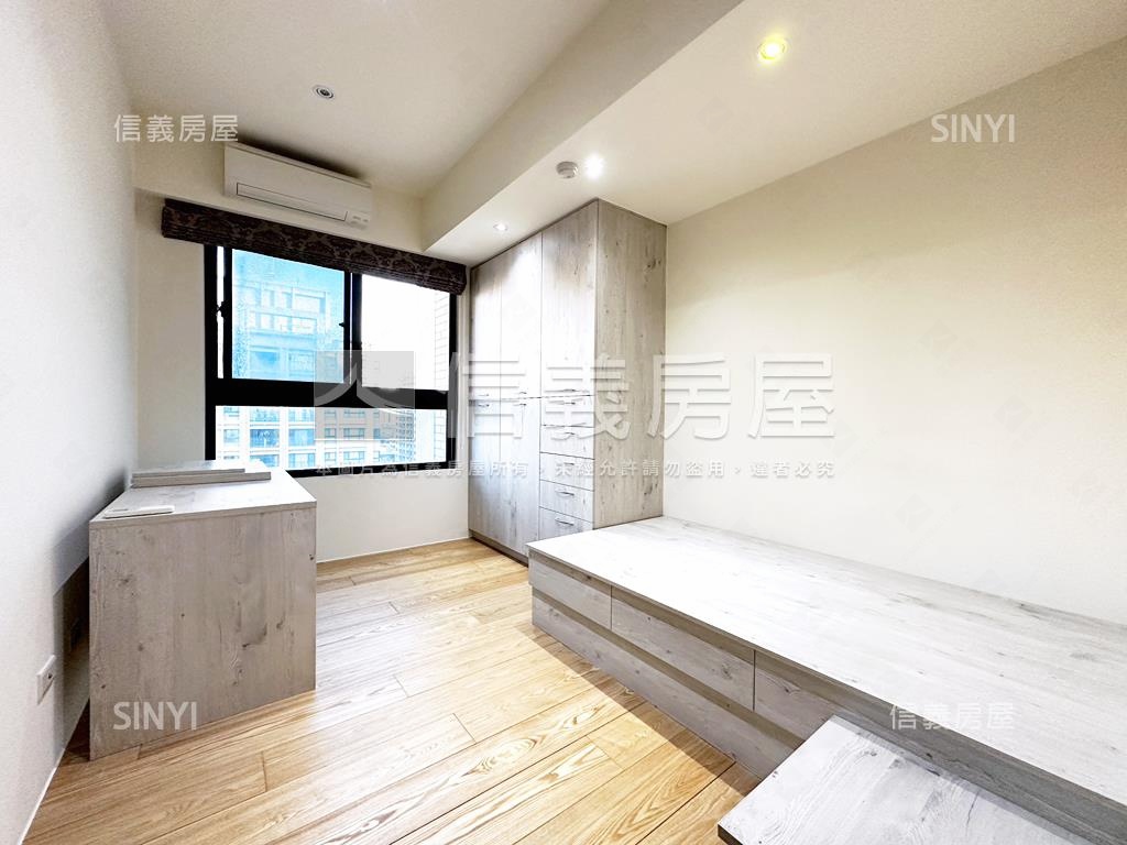 世紀都心★稀有高樓大戶房屋室內格局與周邊環境