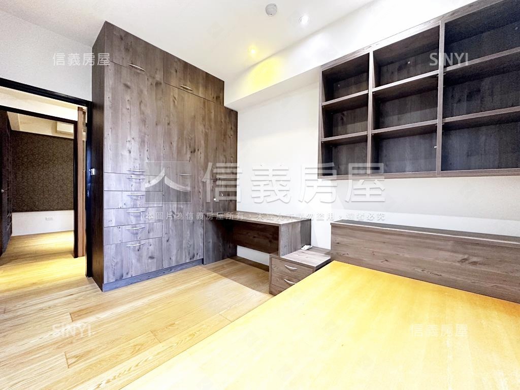 世紀都心★稀有高樓大戶房屋室內格局與周邊環境