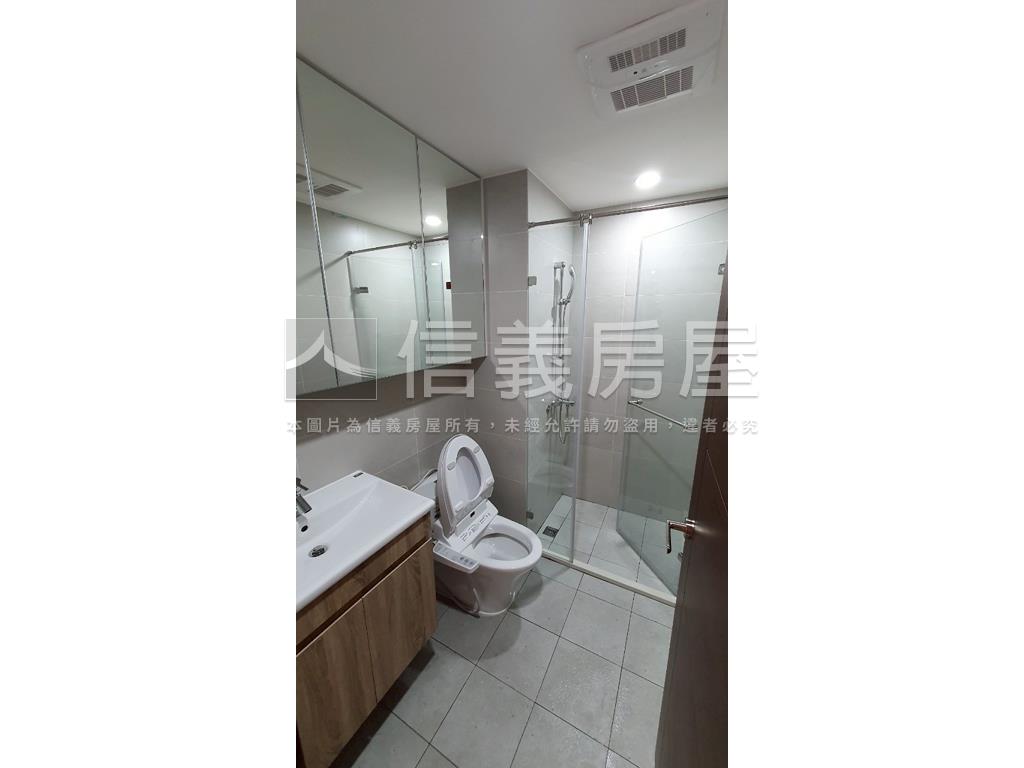 捷運管理首購裝潢２房房屋室內格局與周邊環境