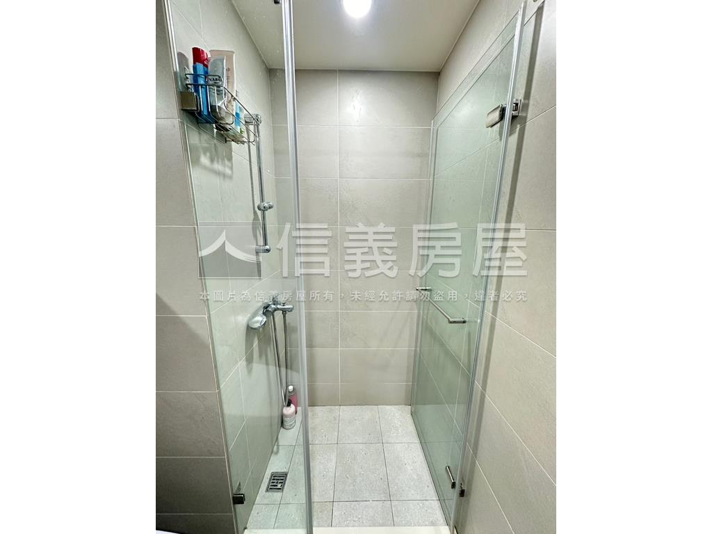 捷運管理首購裝潢２房房屋室內格局與周邊環境