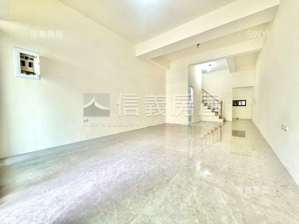 仁武裝潢好透天房屋室內格局與周邊環境