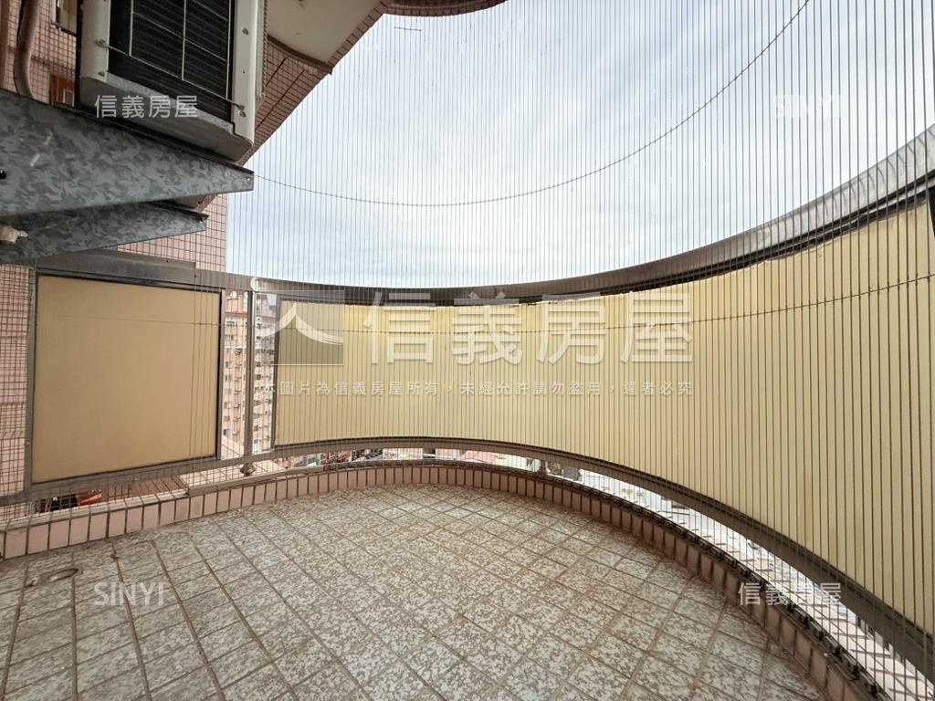 梅川鮮境景觀首排三房平車房屋室內格局與周邊環境