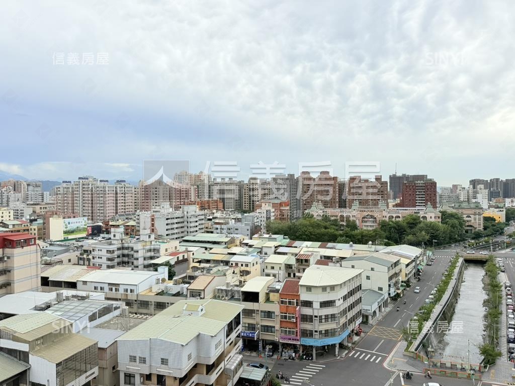 梅川鮮境景觀首排三房平車房屋室內格局與周邊環境