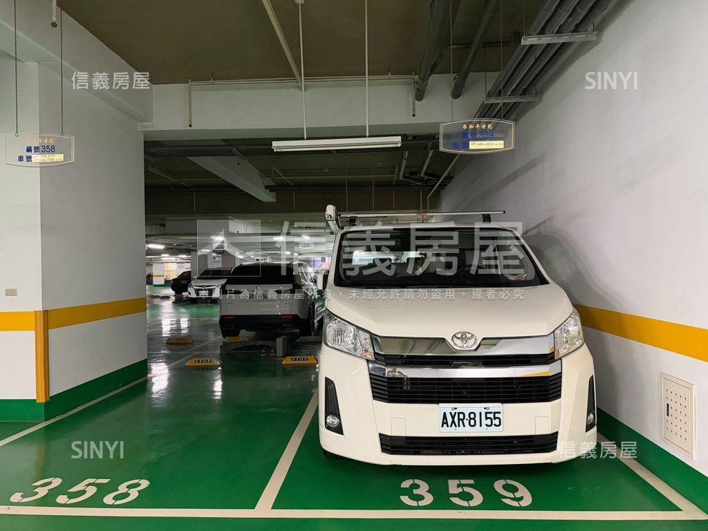 和平世紀麗晶車位Ｉ房屋室內格局與周邊環境