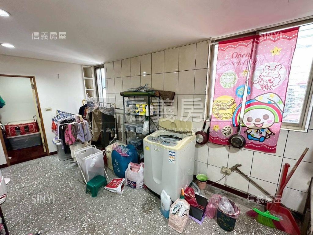 力行市場商圈３房美寓房屋室內格局與周邊環境