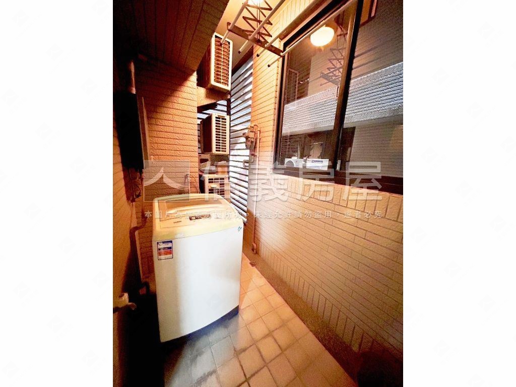 三鐵共站雙衛開窗大三房房屋室內格局與周邊環境