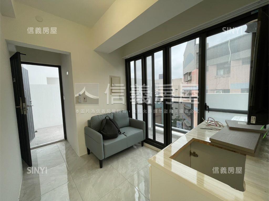 新民旁全新電梯加蓋美透套房屋室內格局與周邊環境