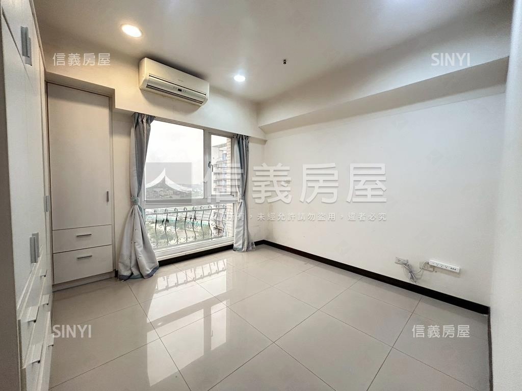 法國香榭１房１廳美宅房屋室內格局與周邊環境