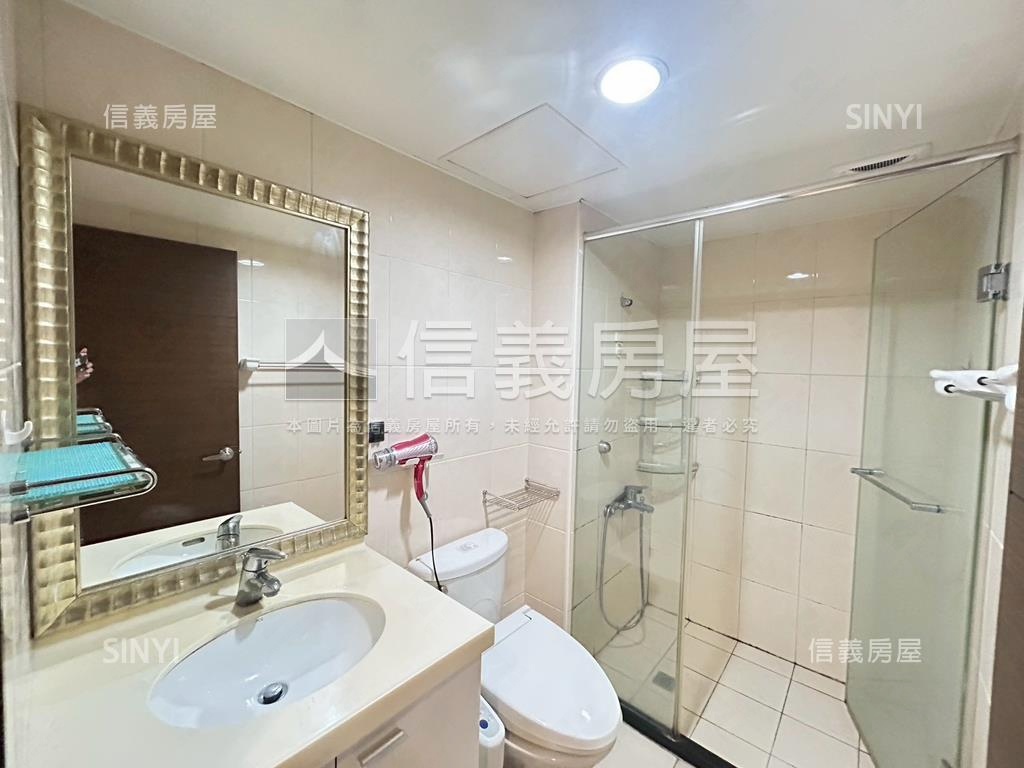 法國香榭１房１廳美宅房屋室內格局與周邊環境