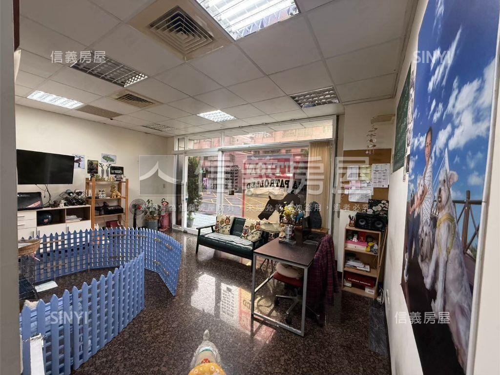 宜誠臻邸精華人潮店鋪房屋室內格局與周邊環境