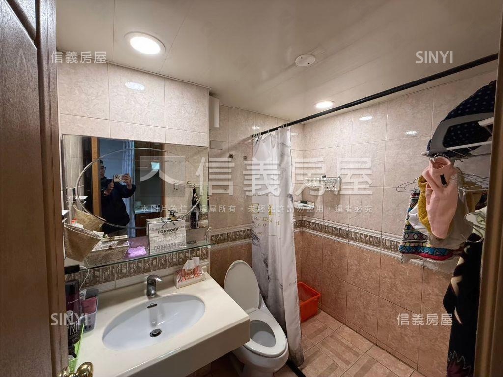 宜誠臻邸精華人潮店鋪房屋室內格局與周邊環境